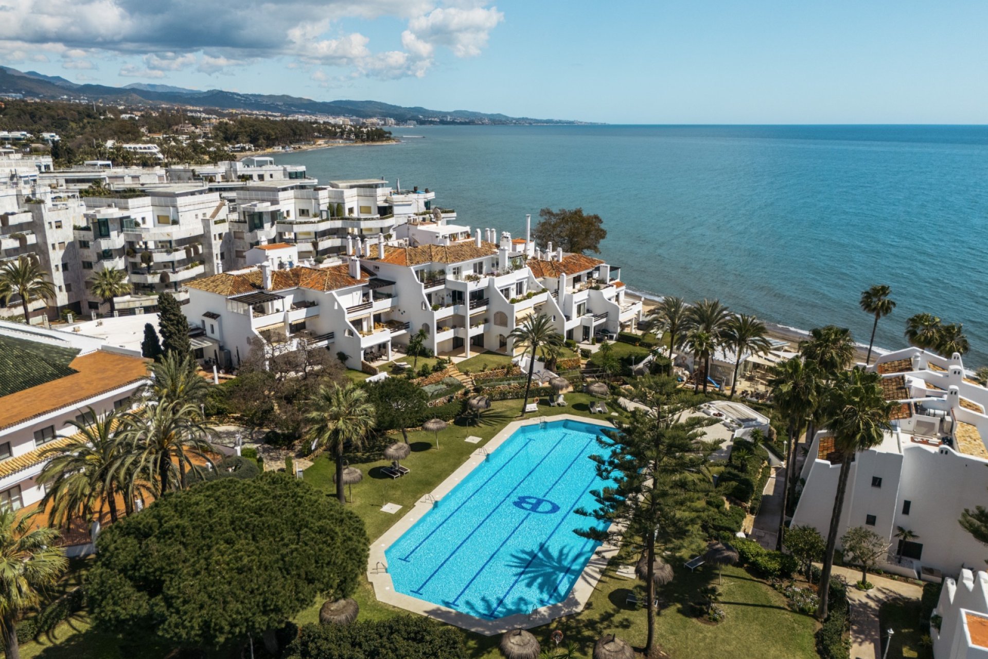Resale - apartment -
Marbella - Golden Mile