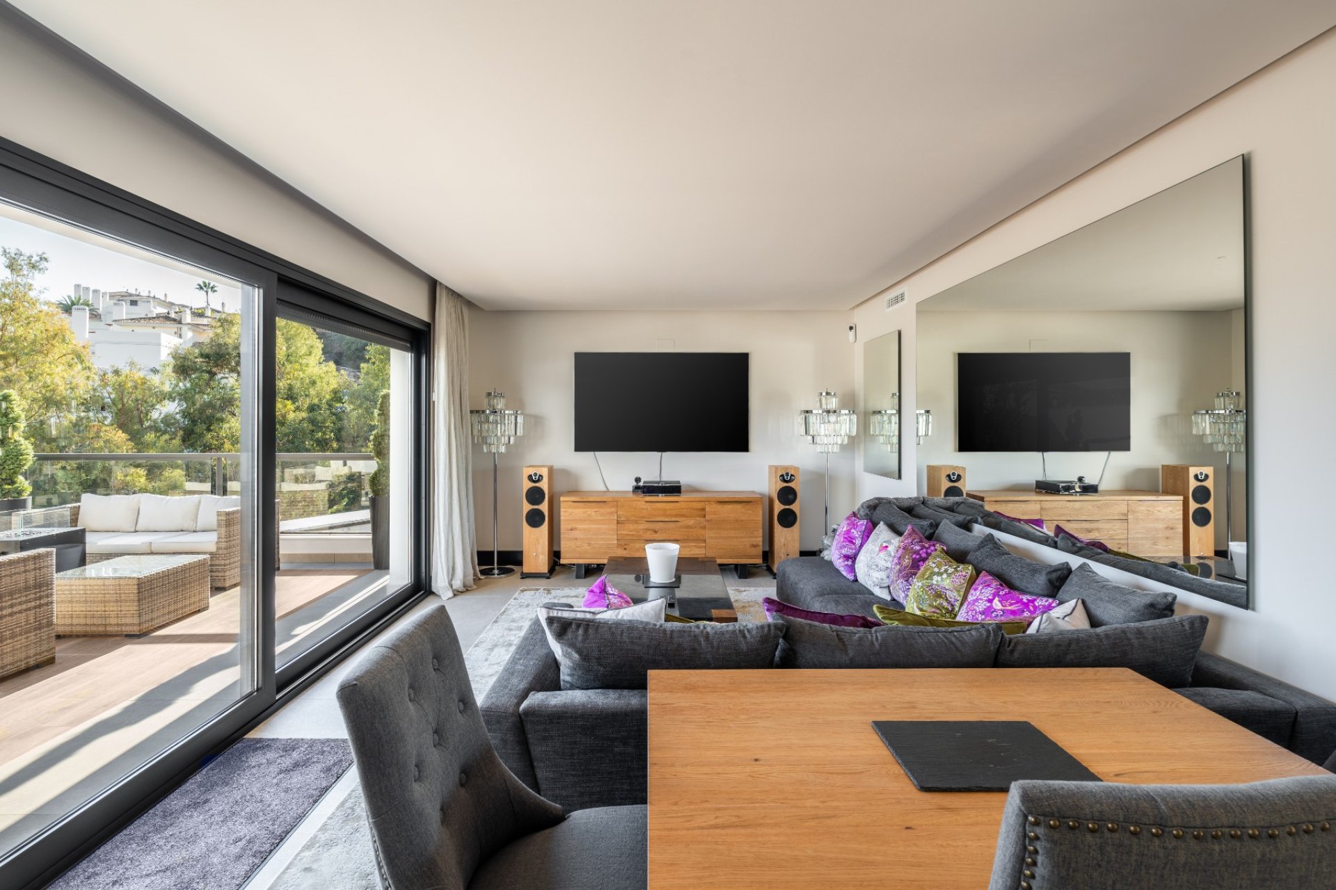 Resale - apartment -
Marbella - Nueva Andalucía