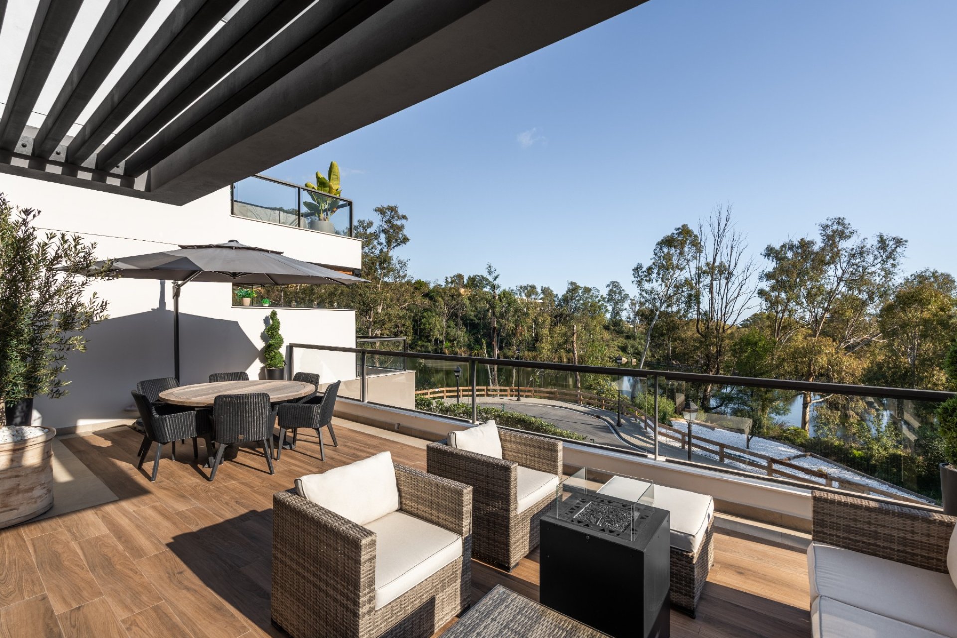 Resale - apartment -
Marbella - Nueva Andalucía