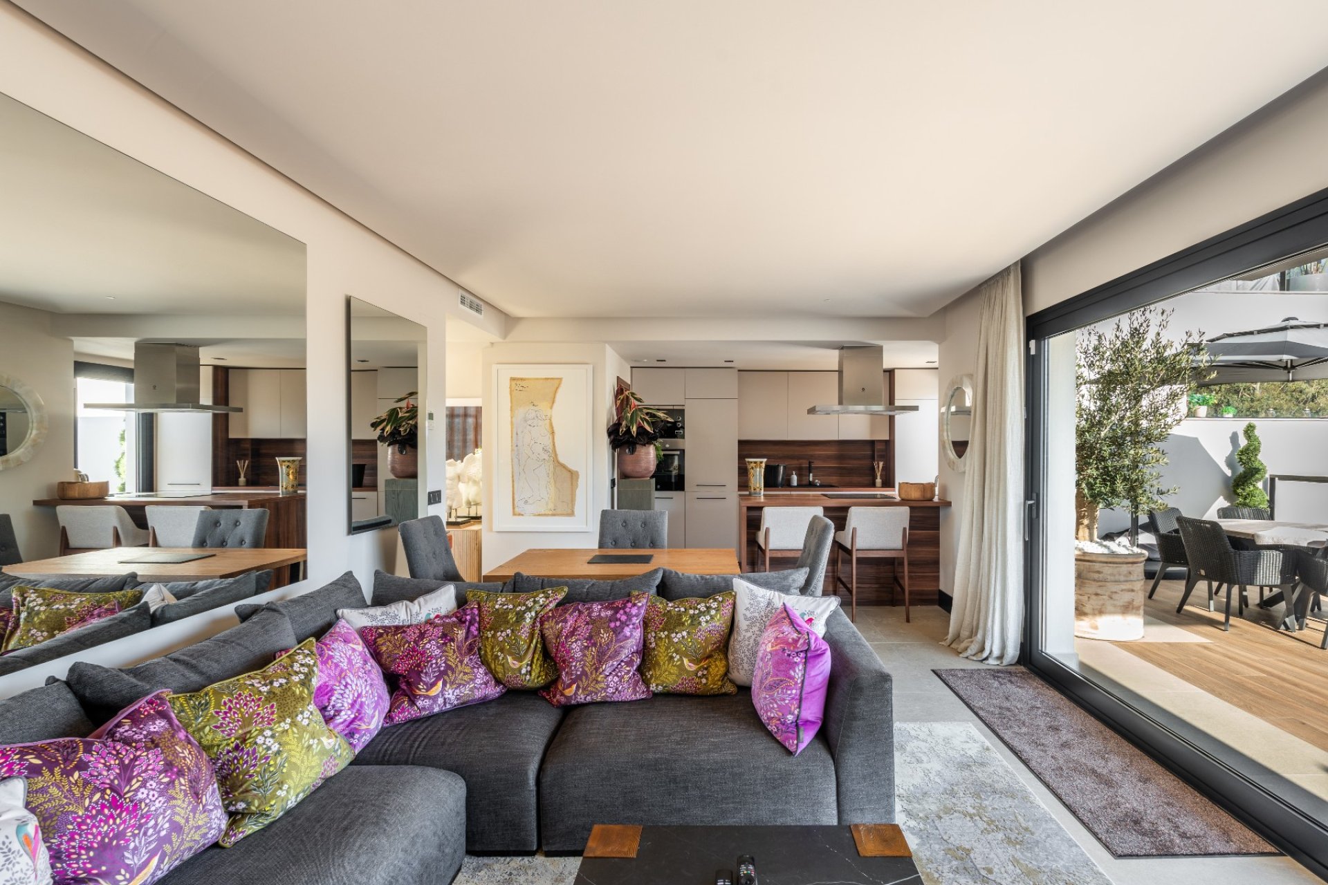 Resale - apartment -
Marbella - Nueva Andalucía