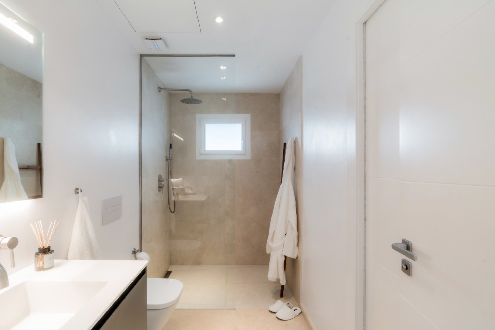 Resale - apartment -
Marbella - Puerto Banús