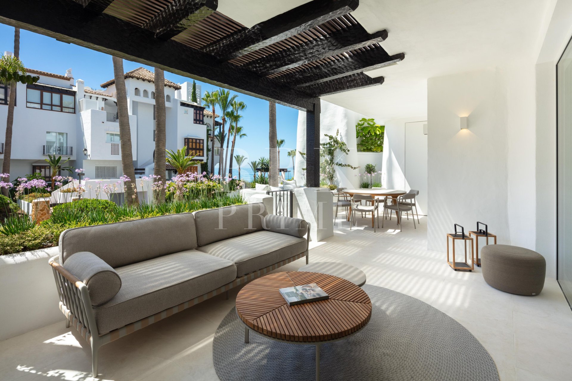 Resale - apartment -
Marbella