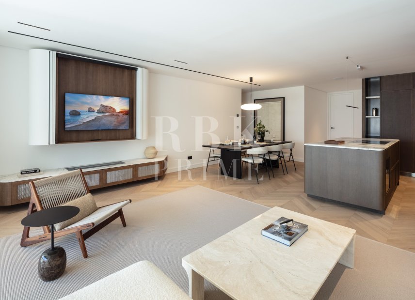 Resale - apartment -
Marbella