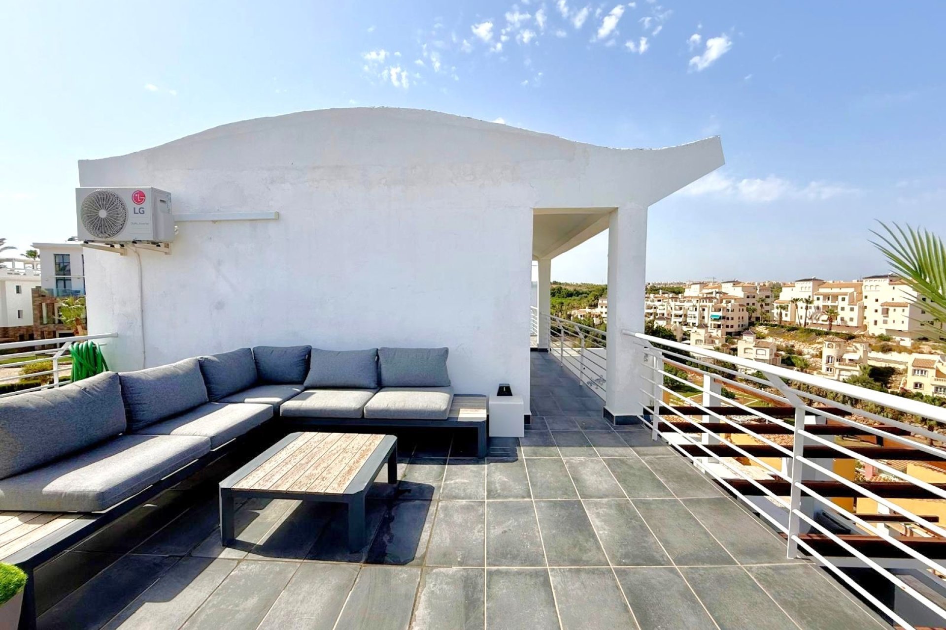 Resale - apartment -
Orihuela Costa - Las Ramblas