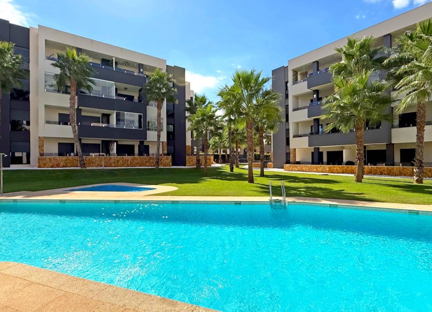 Resale - apartment -
Orihuela Costa - Los Altos