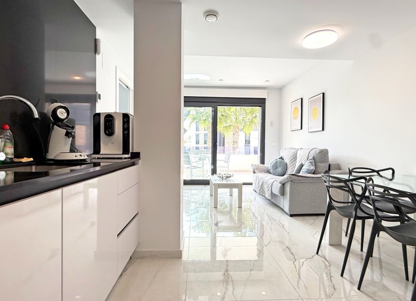 Resale - apartment -
Orihuela Costa - Los Altos