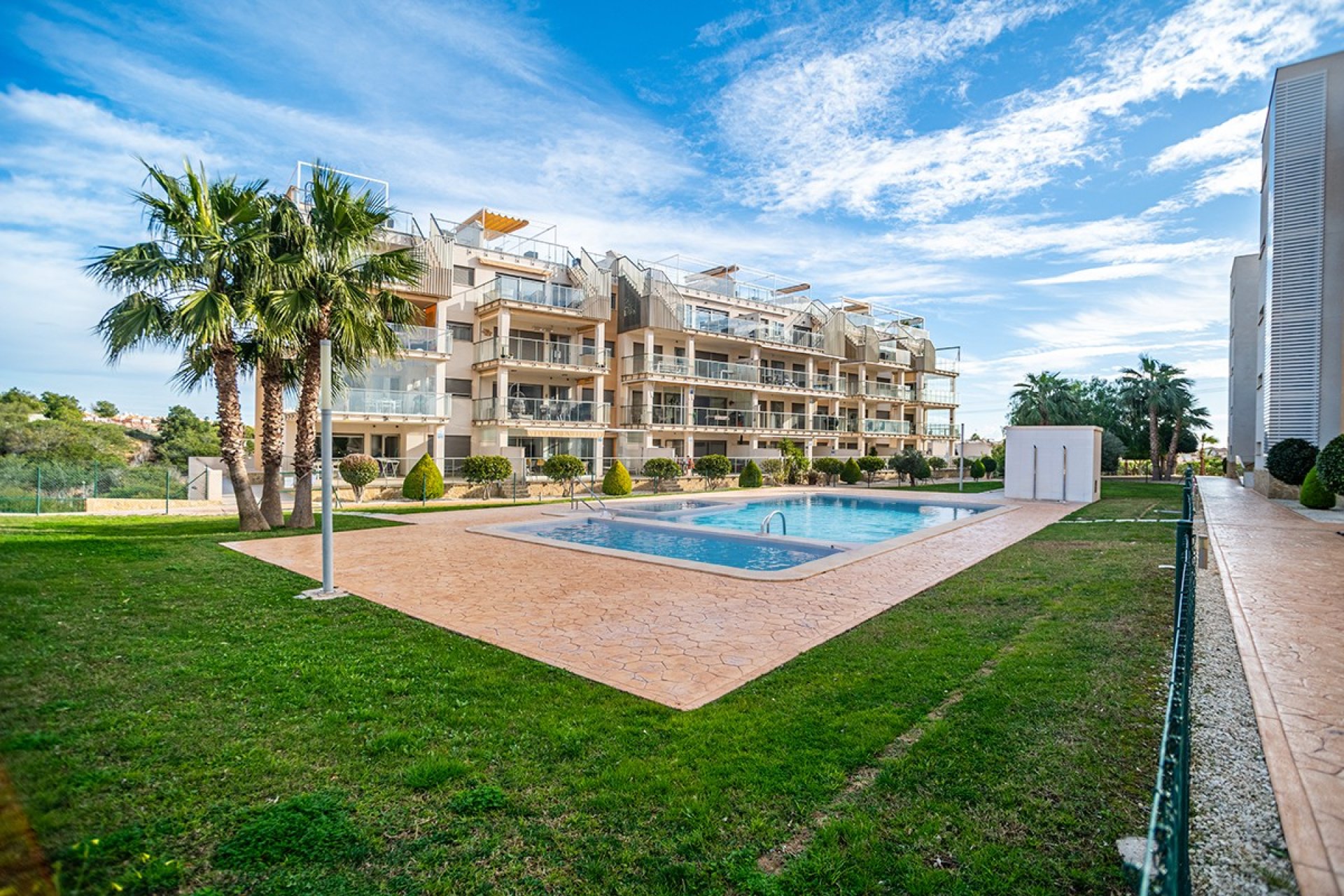 Resale - apartment -
Orihuela Costa - Los Dolses