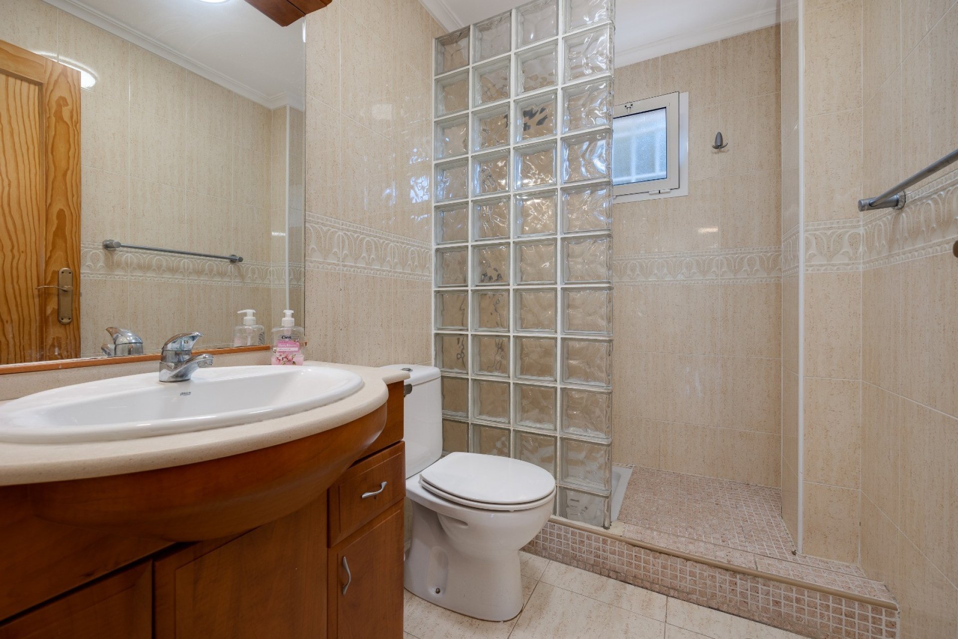 Resale - apartment -
Orihuela Costa - Playa Flamenca