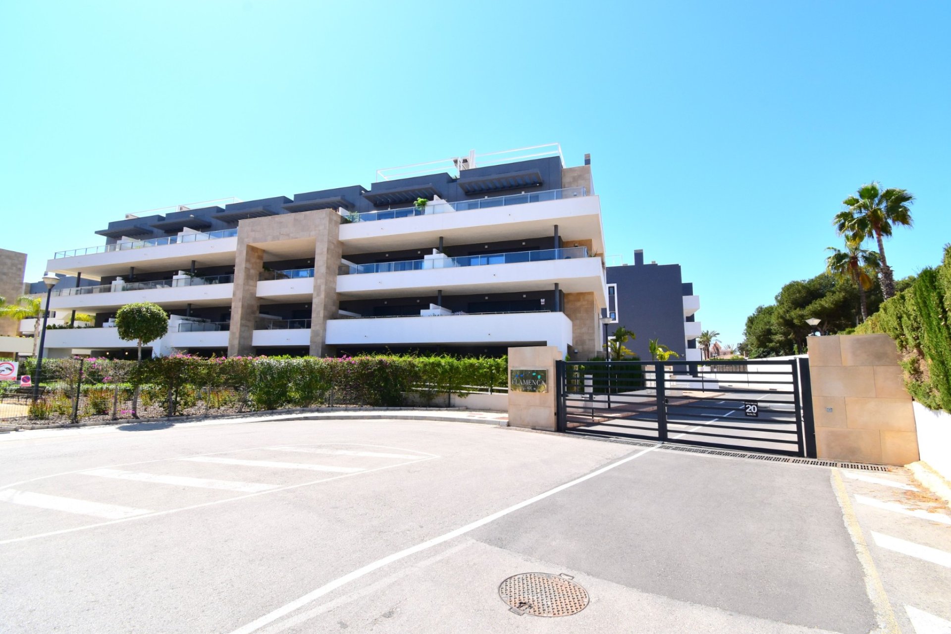 Resale - apartment -
Orihuela Costa - Playa Flamenca