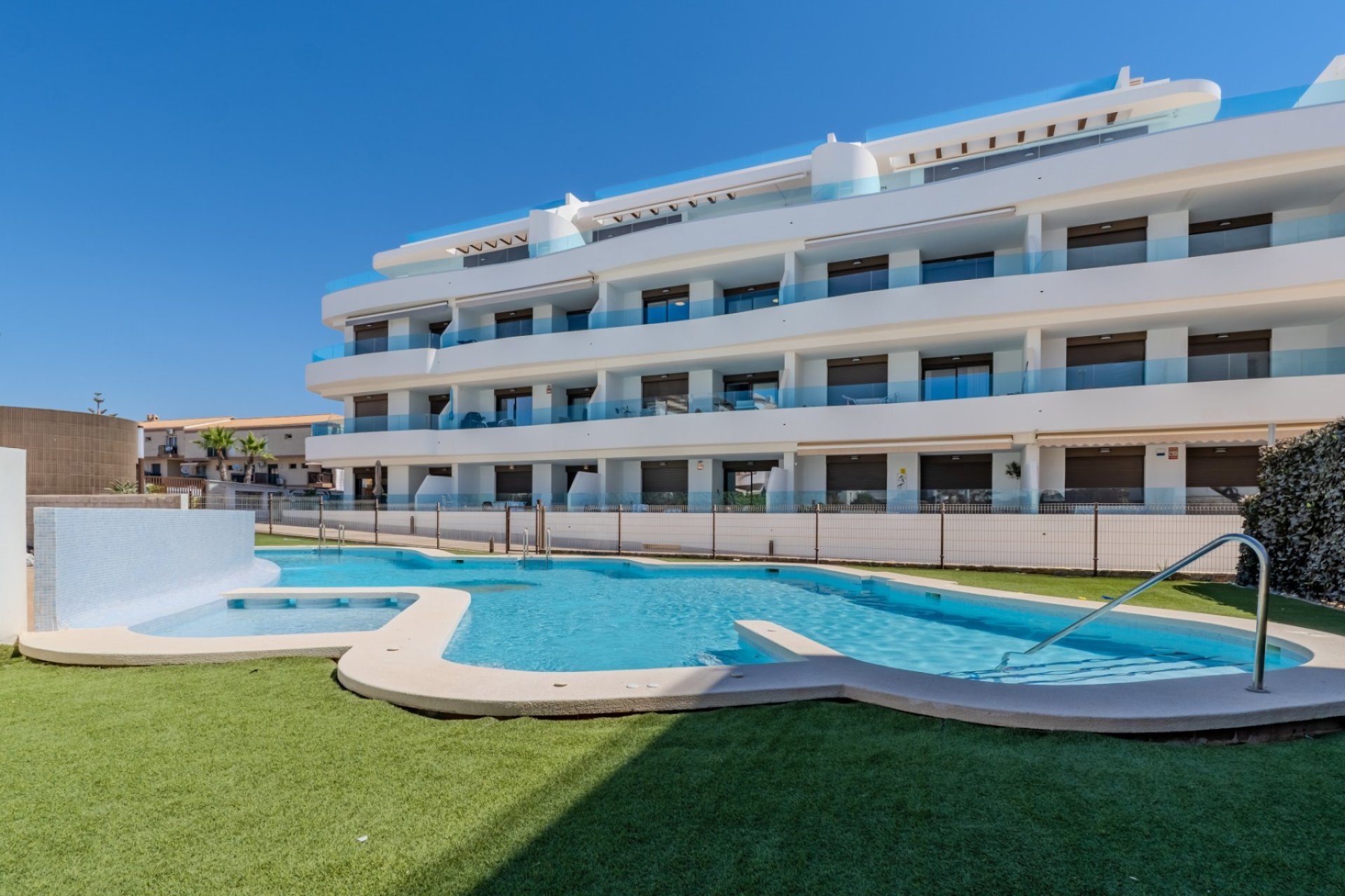Resale - apartment -
Orihuela Costa - Playa Flamenca