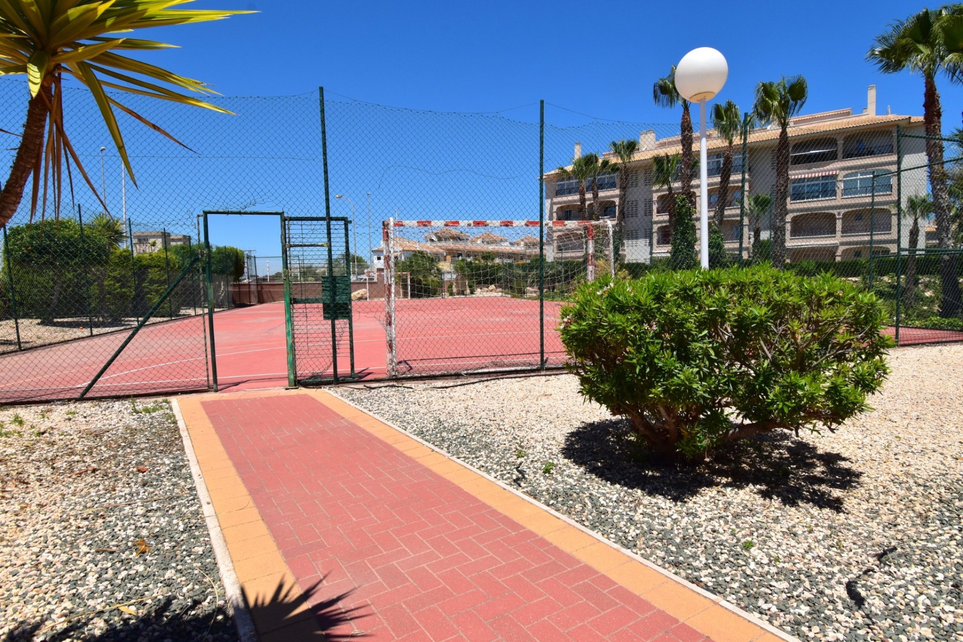 Resale - apartment -
Orihuela Costa - Playa Flamenca
