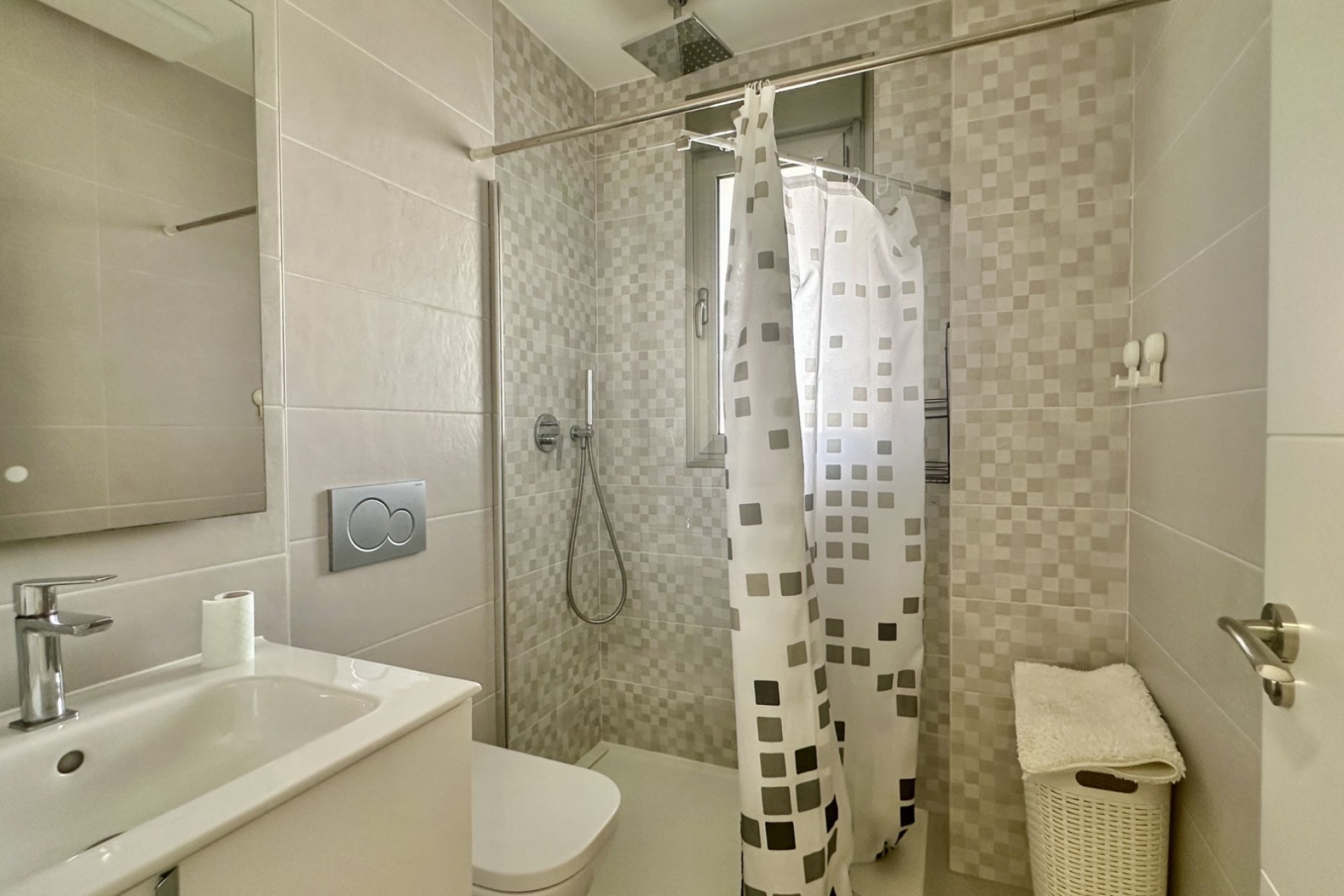 Resale - apartment -
Orihuela Costa - Villamartín