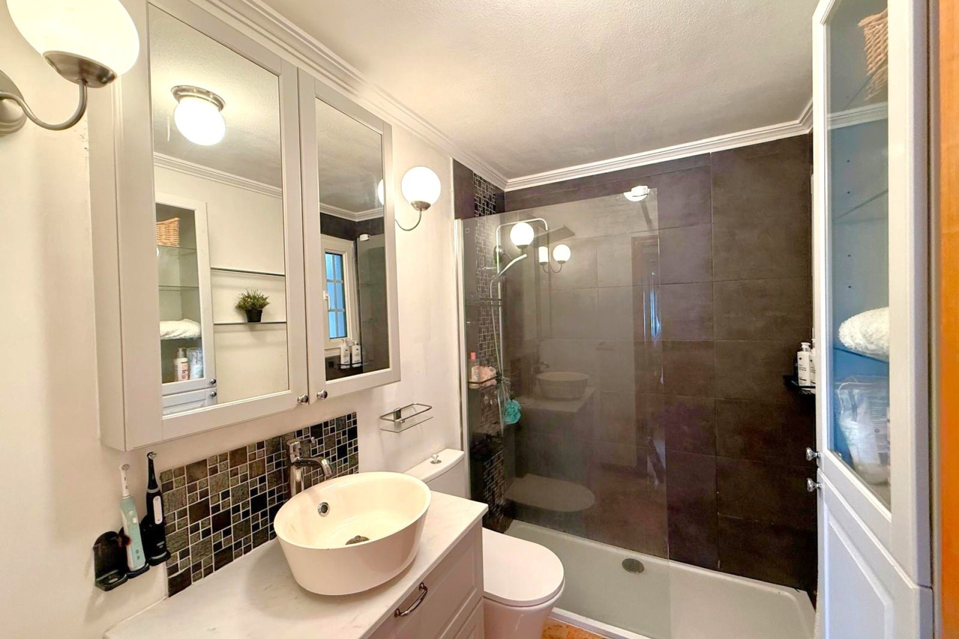 Resale - apartment -
Orihuela Costa - Villamartín