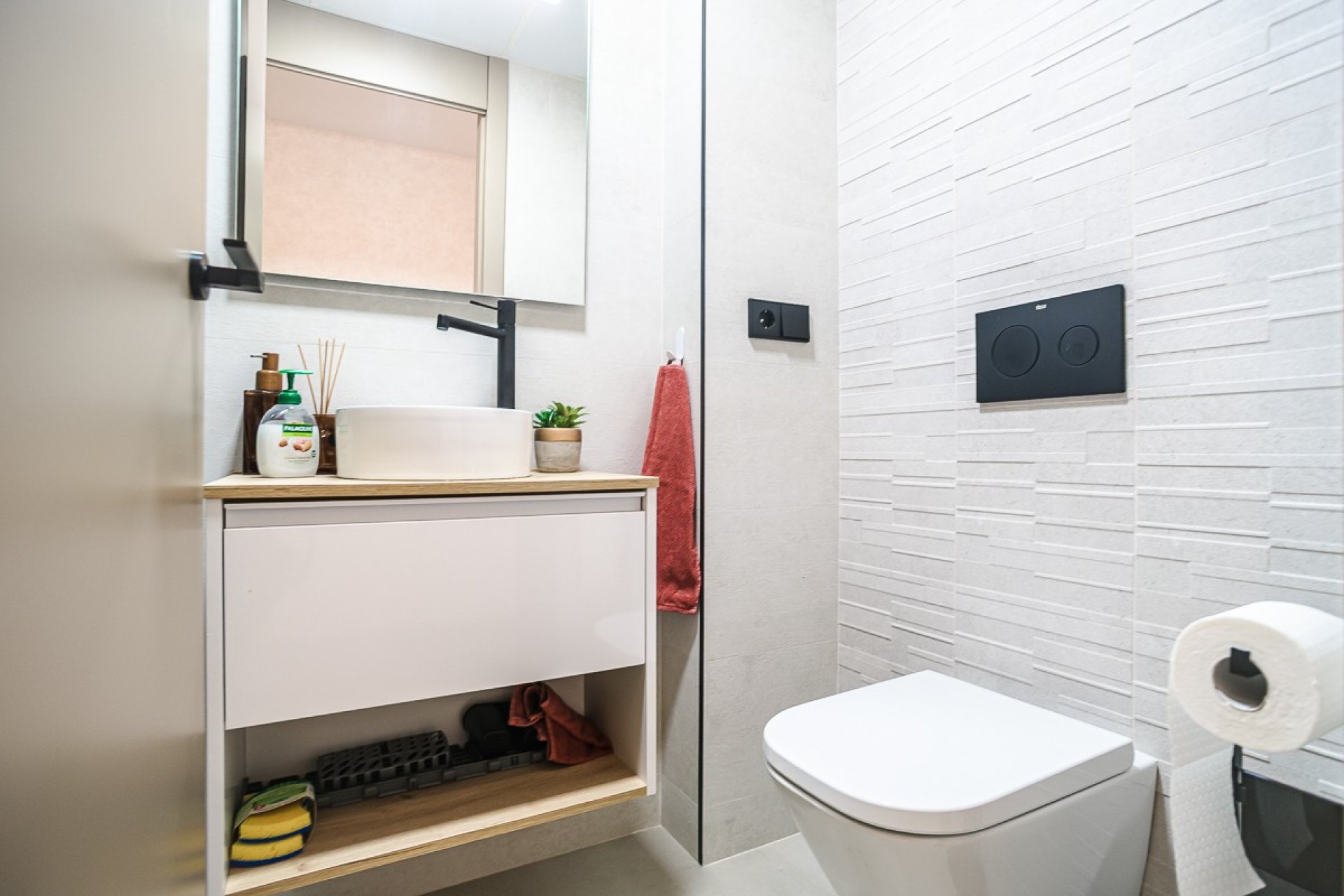 Resale - apartment -
Torrevieja - Acequion