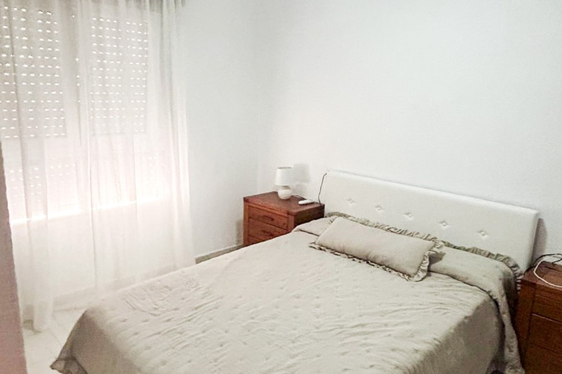 Resale - apartment -
Torrevieja - Center
