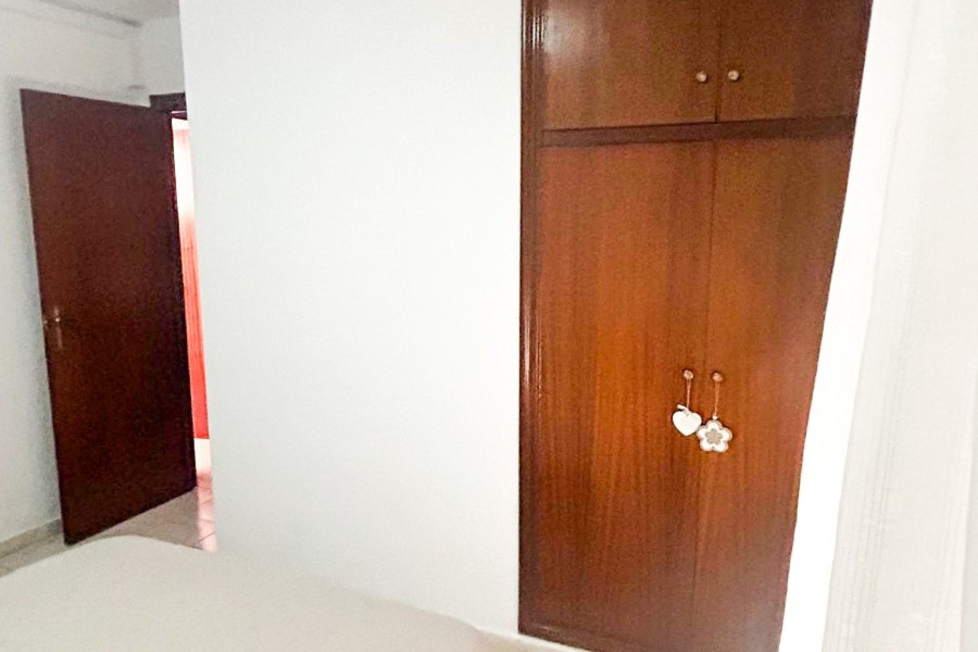 Resale - apartment -
Torrevieja - Center