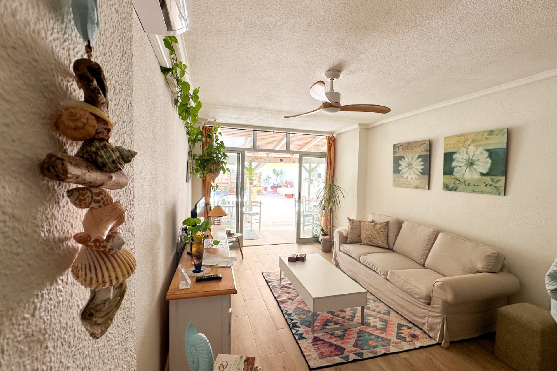 Resale - apartment -
Torrevieja - Center