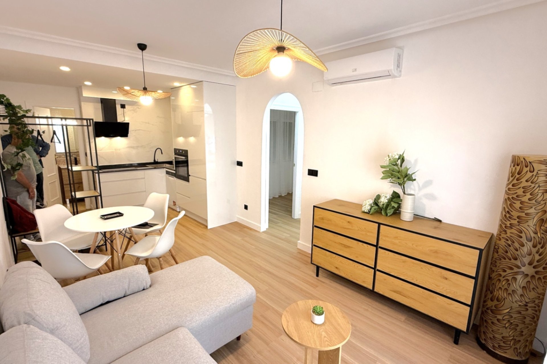 Resale - apartment -
Torrevieja - Costa Blanca