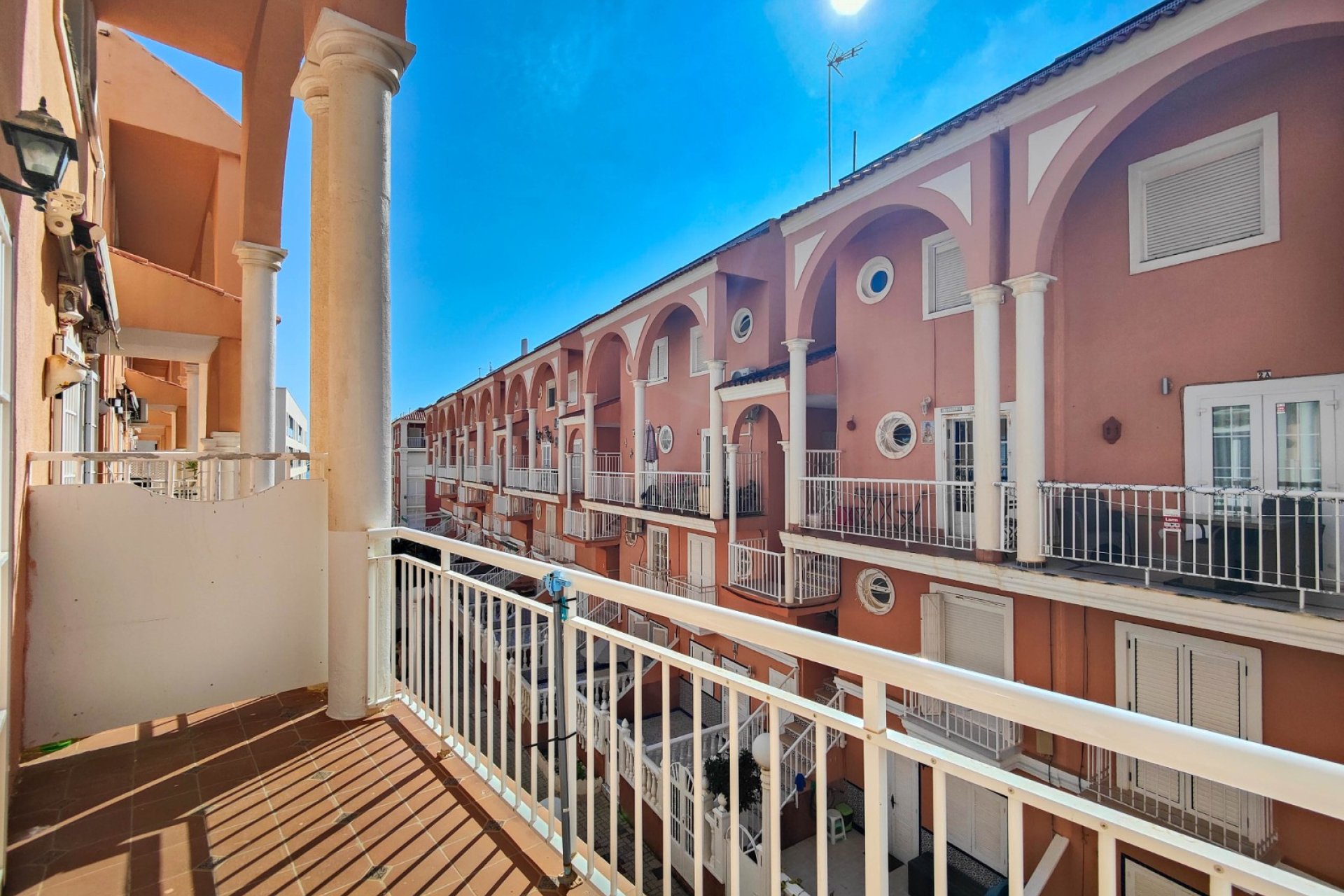 Resale - apartment -
Torrevieja - La Mata