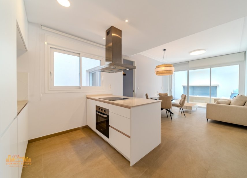 Resale - apartment -
Torrevieja - Los Locos