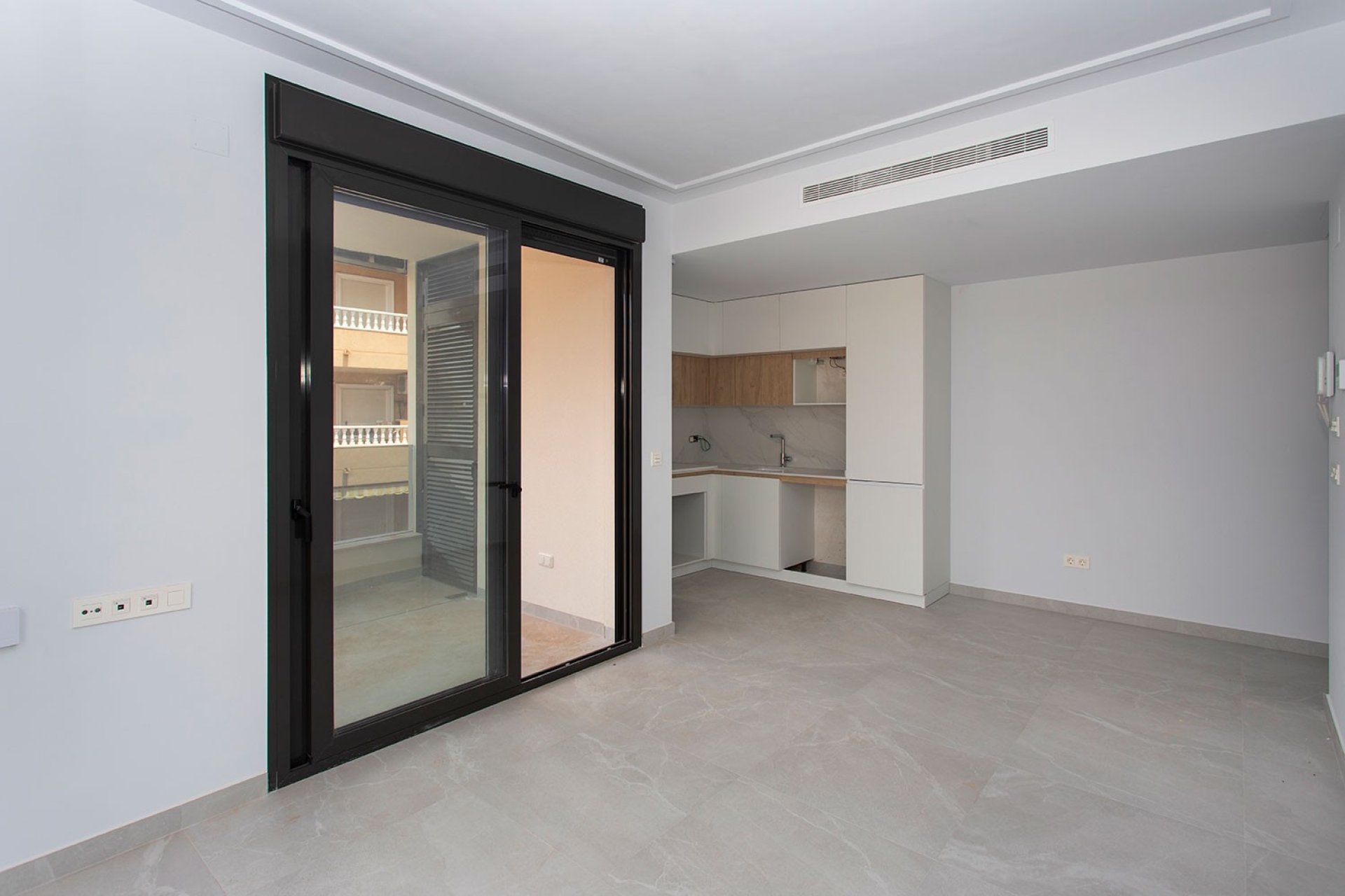 Resale - apartment -
Torrevieja - Playa del Cura