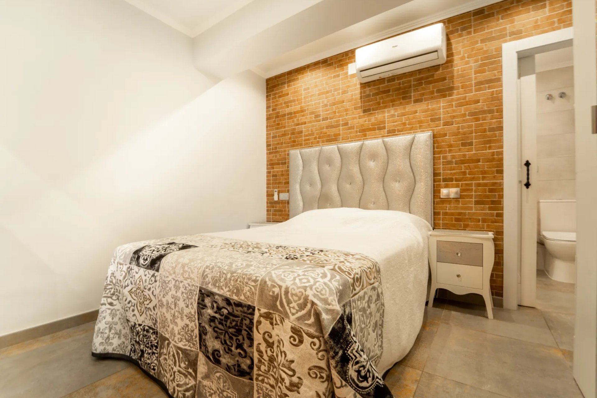 Resale - apartment -
Torrevieja - Playa del Cura