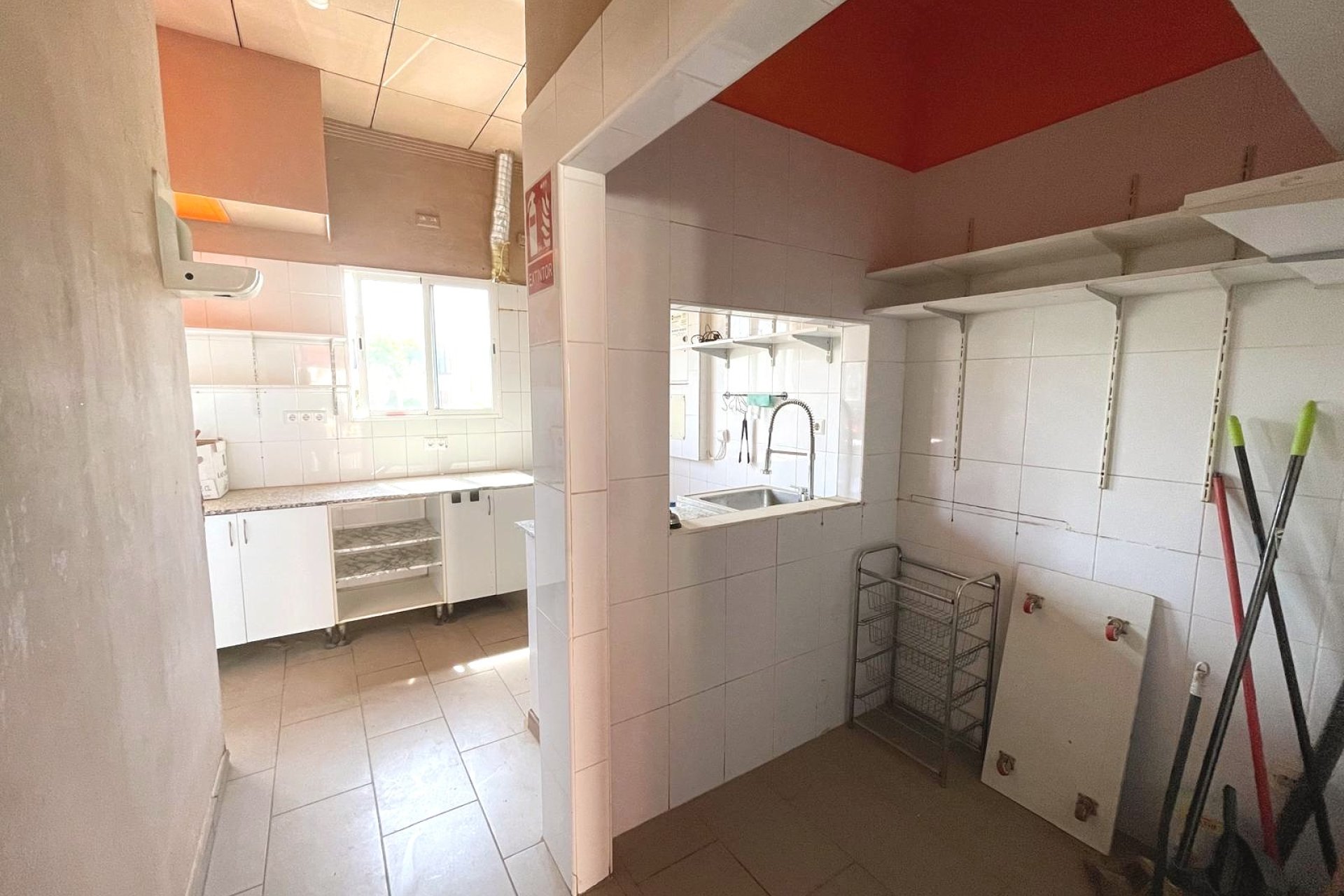 Resale - Commercial -
Algorfa - La finca Golf