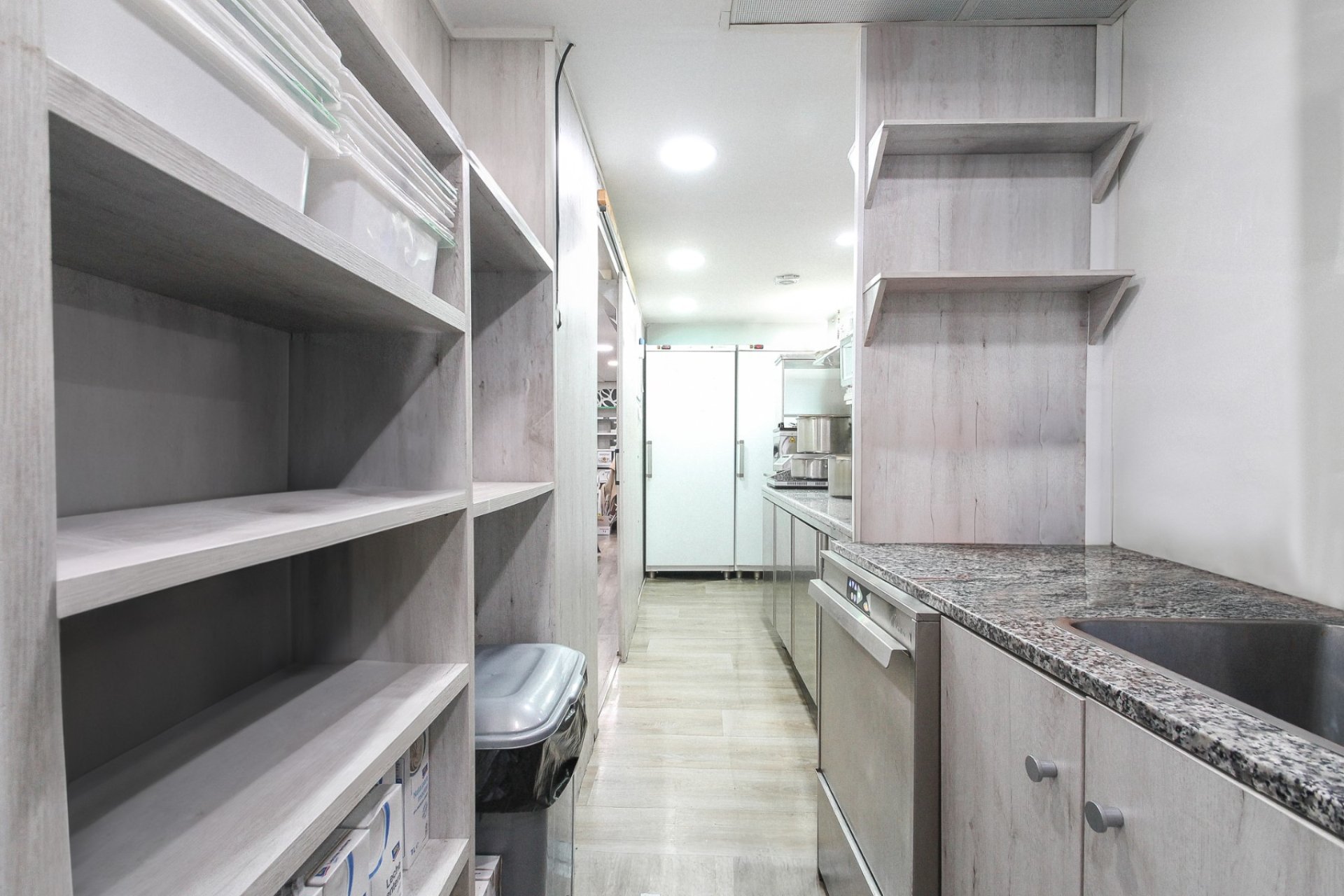 Resale - Commercial -
Alicante - - Centro  -