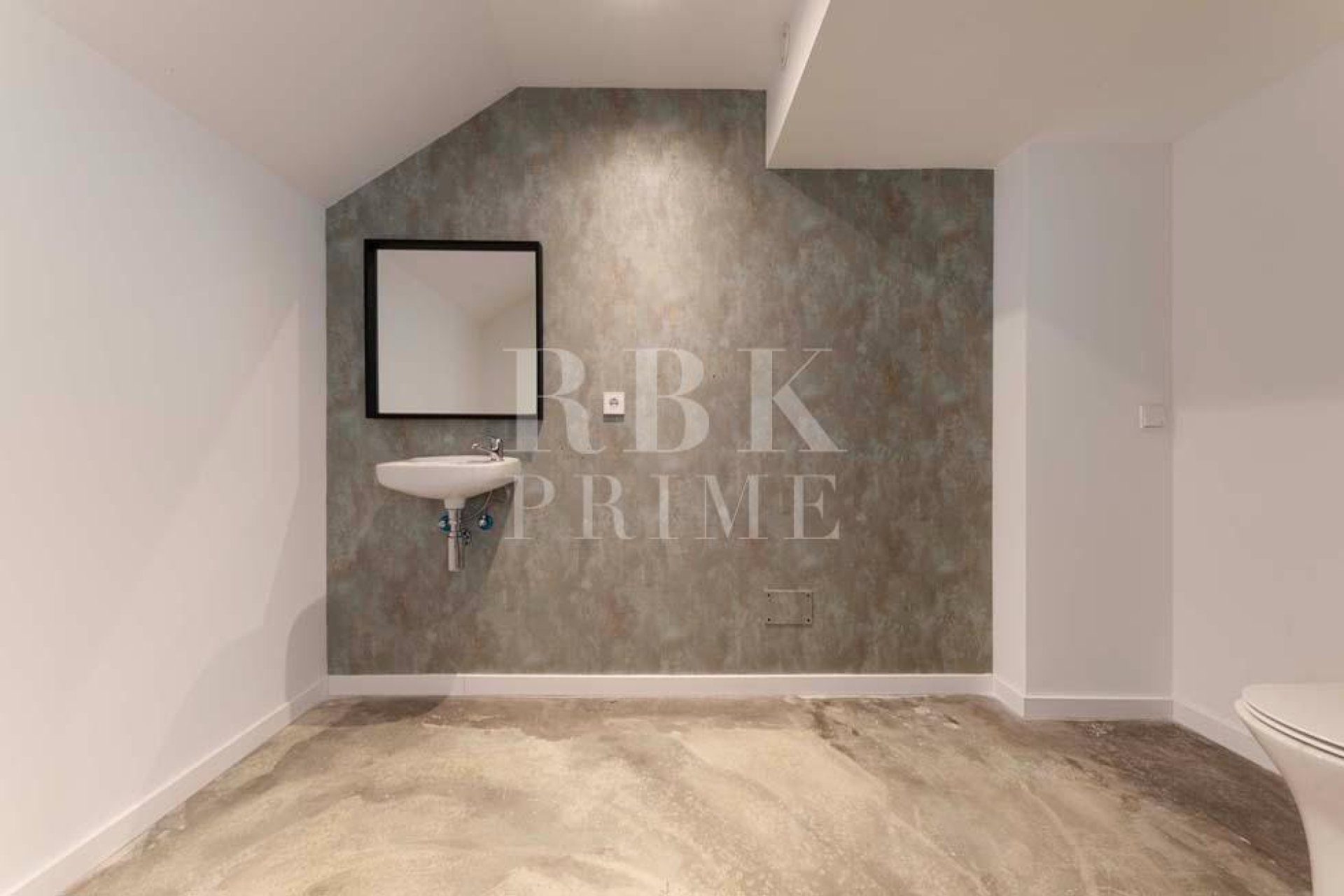 Resale - Commercial -
Palma - La Bonanova