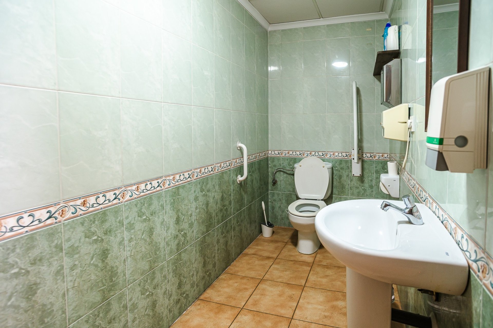 Resale - Commercial -
Torrevieja - La veleta