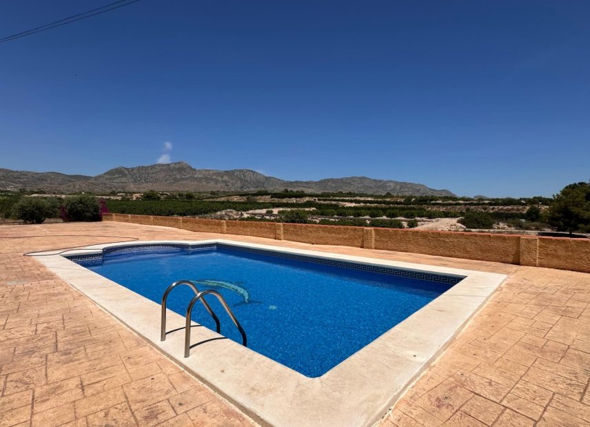 Resale - Country House -
Albatera - Albatera - Country