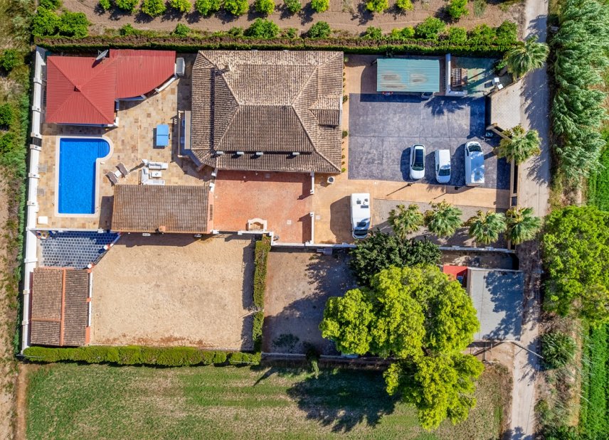 Resale - Country House -
Almoradí - Las Heredades