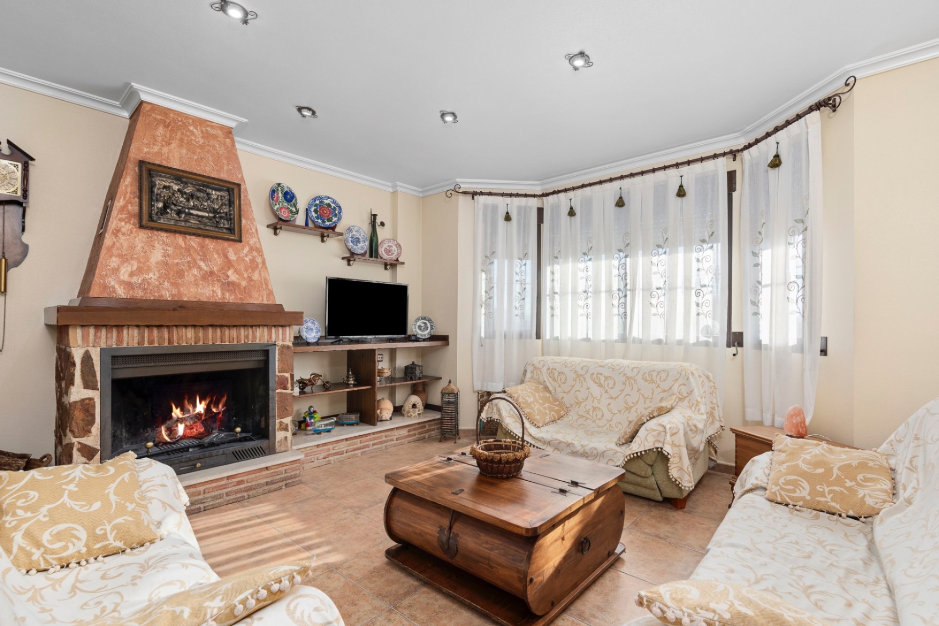 Resale - Country House -
Beniel - Carretera de Beniel