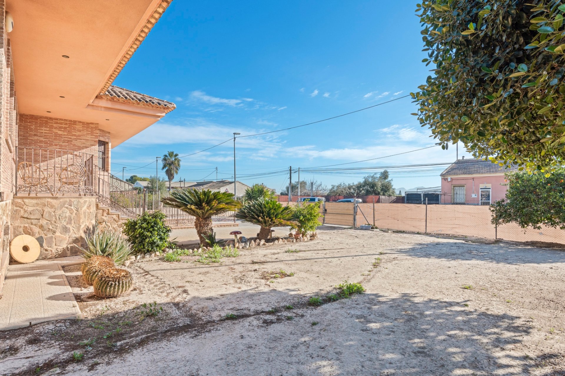 Resale - Country House -
Beniel - Carretera de Beniel