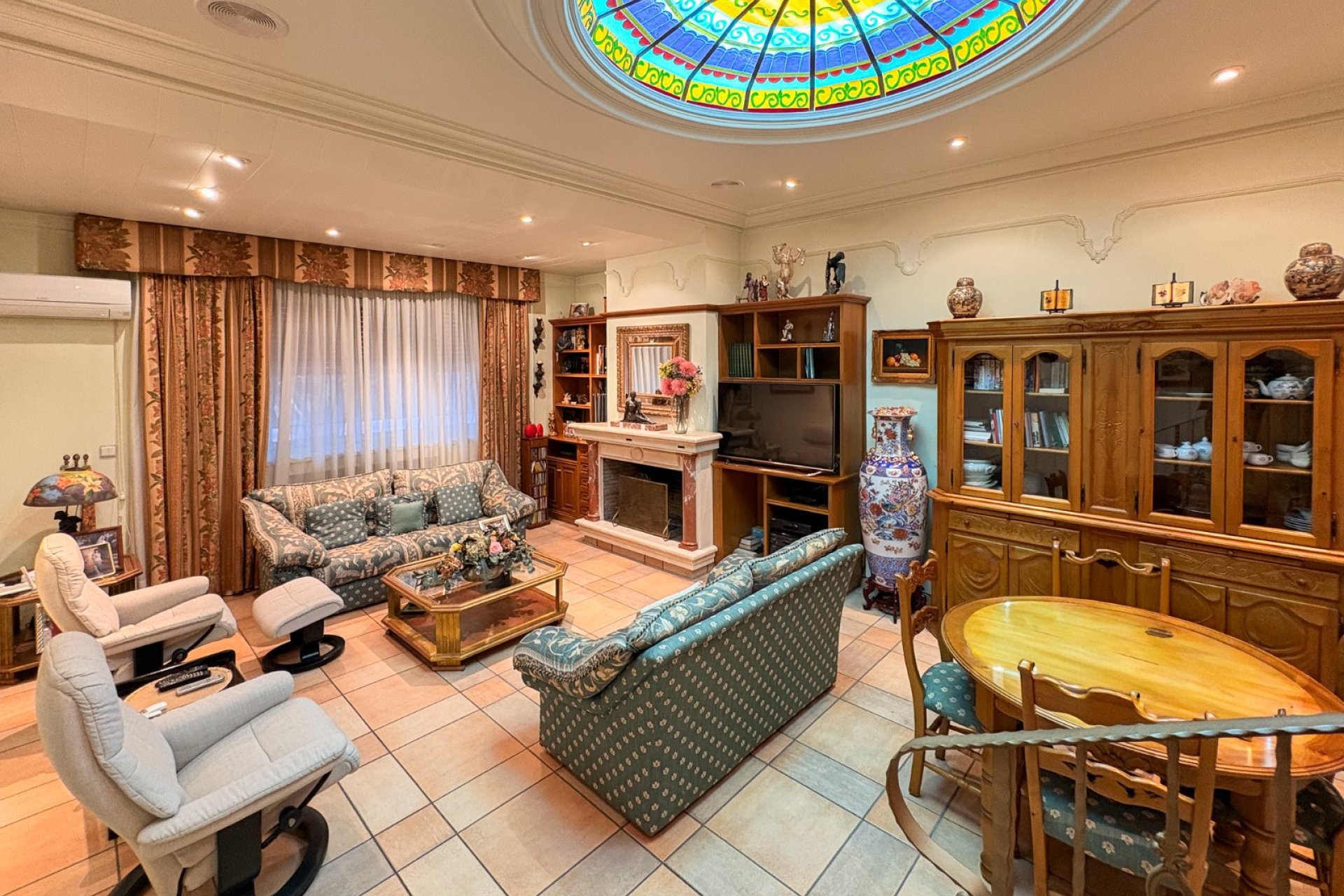 Resale - Country House -
Elche - Altzabares Alto