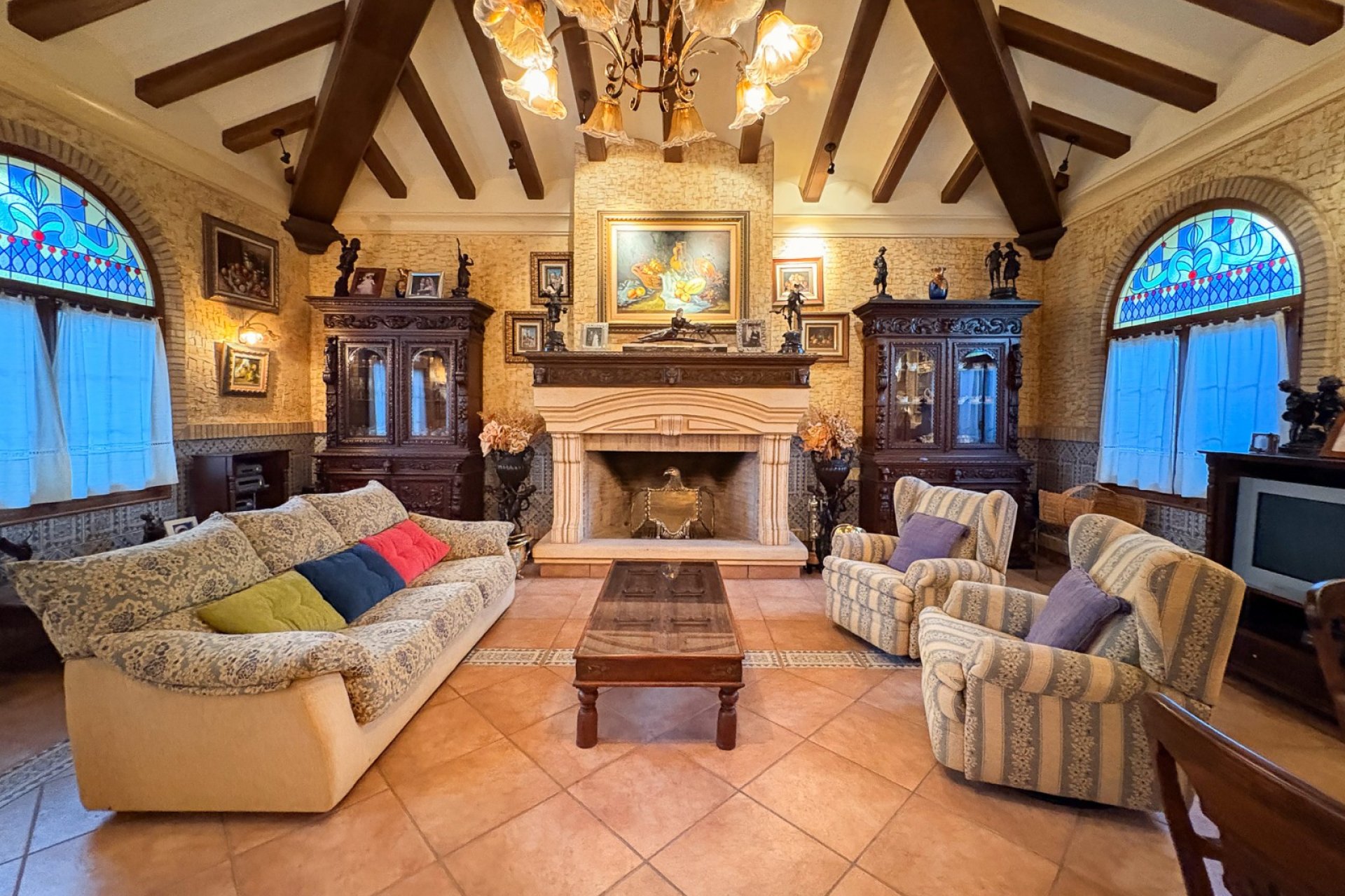 Resale - Country House -
Elche - Altzabares Alto