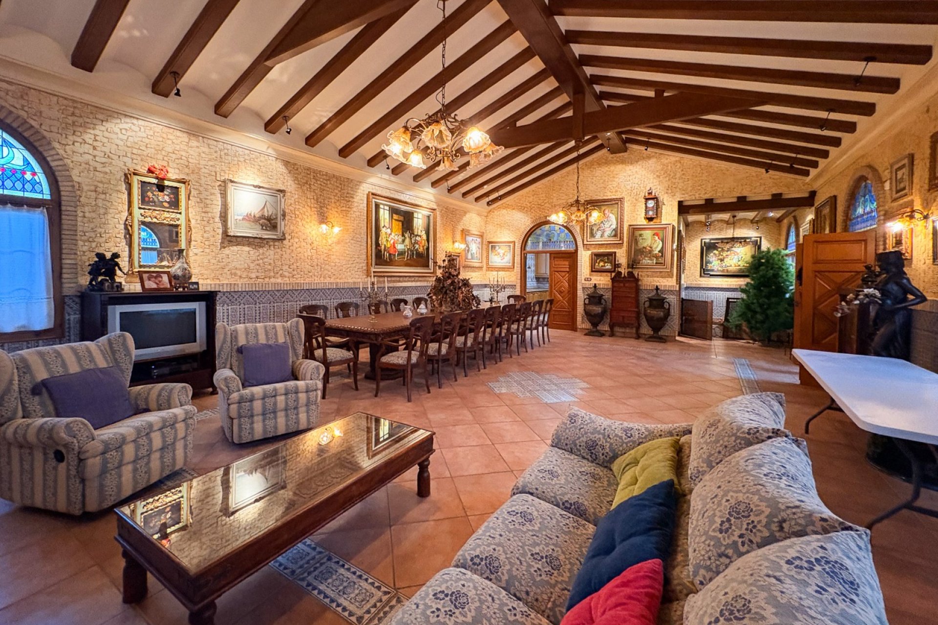 Resale - Country House -
Elche - Altzabares Alto