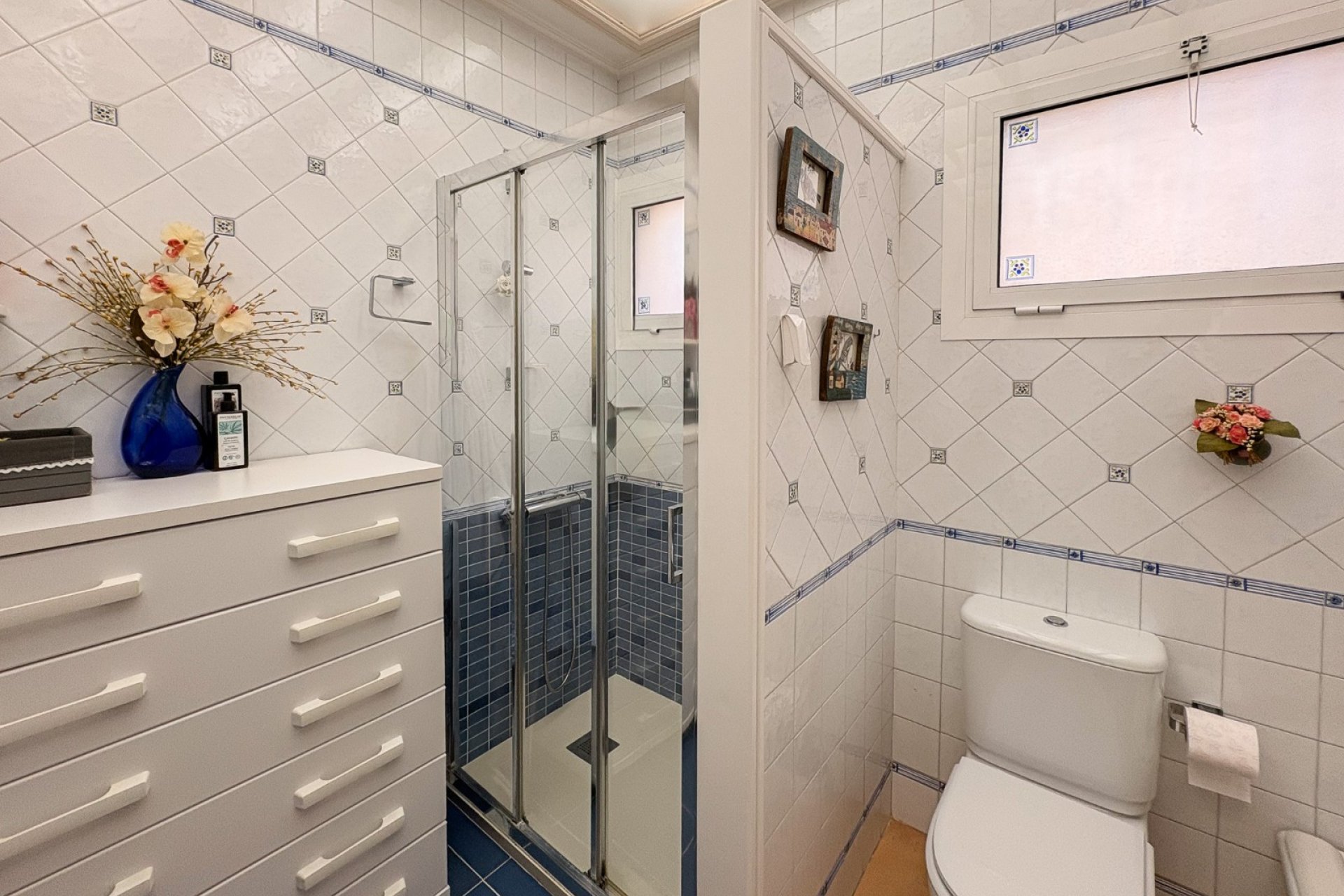 Resale - Country House -
Elche - Altzabares Alto