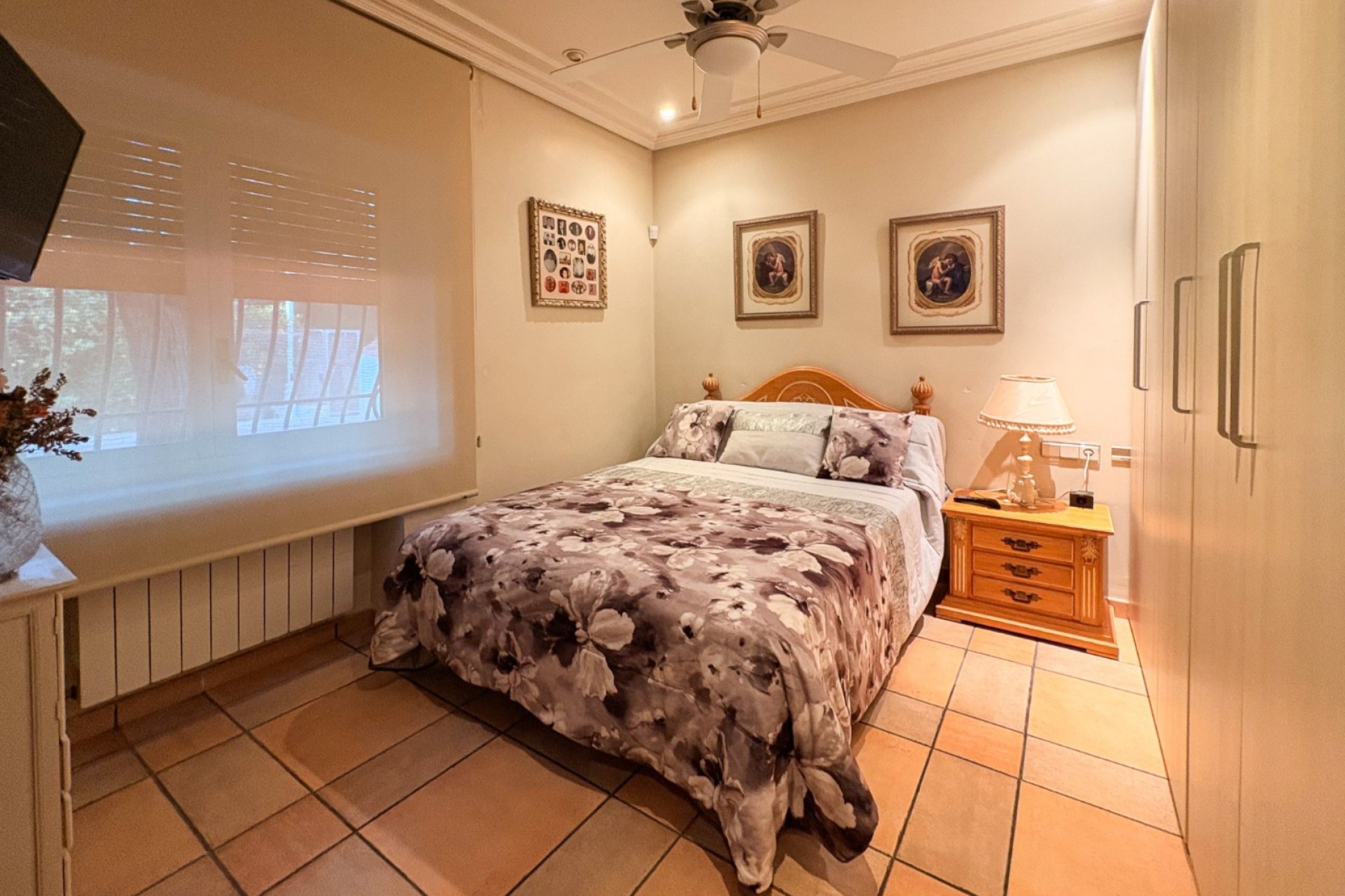 Resale - Country House -
Elche - Altzabares Alto