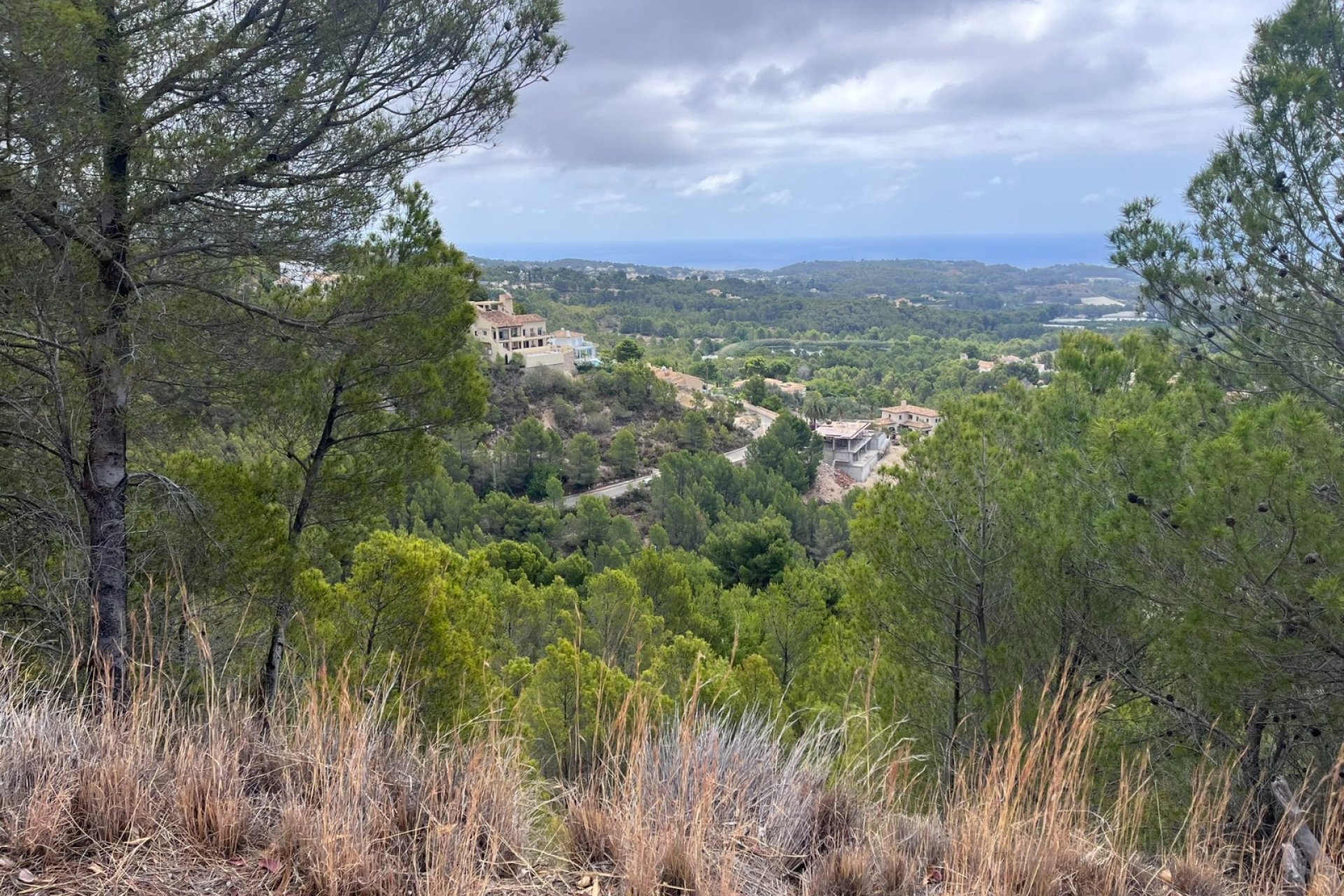 Resale - Land -
Altea - Sierra de Altea