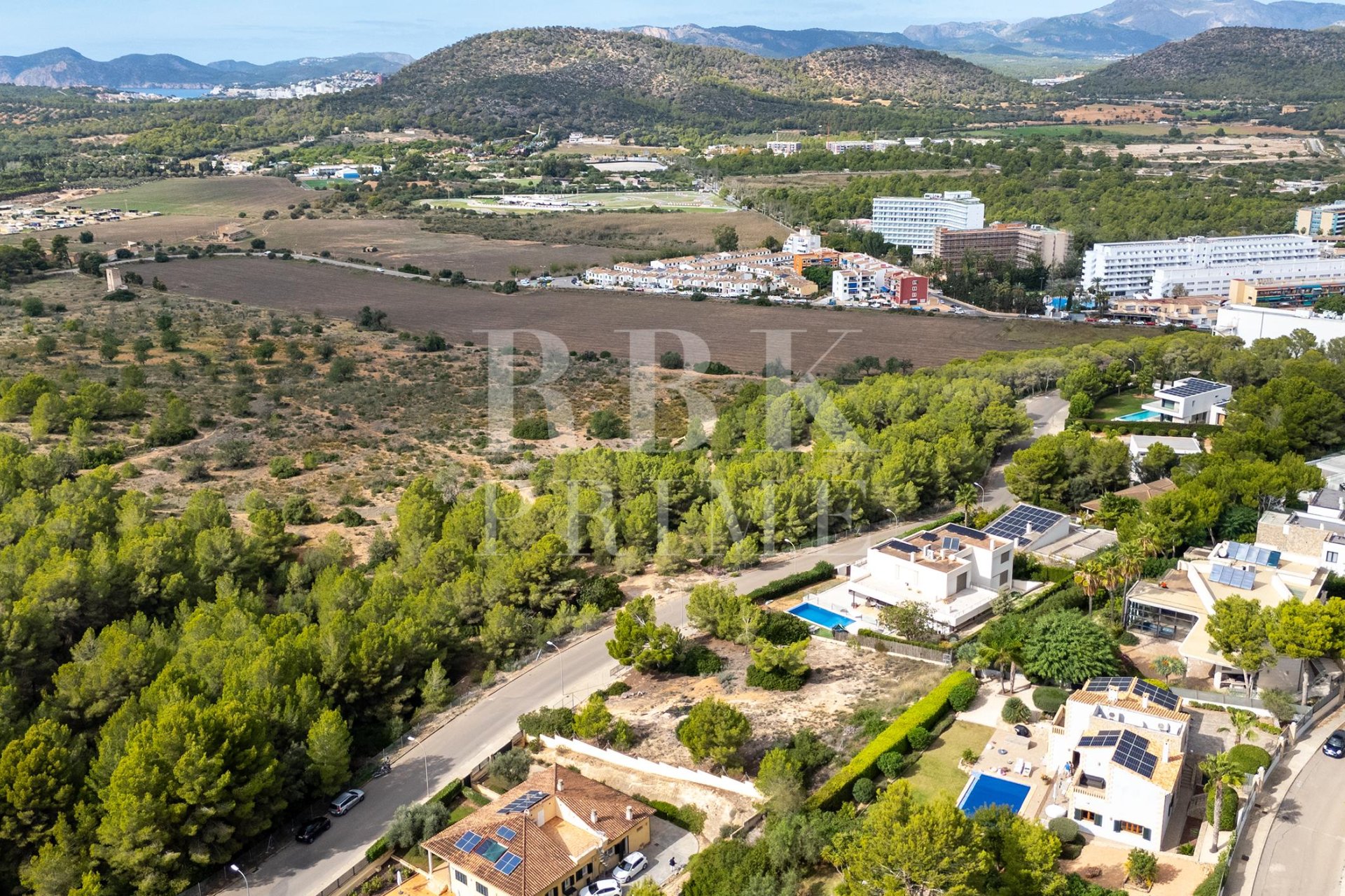 Resale - Land -
Calvià - Cala Vinyes