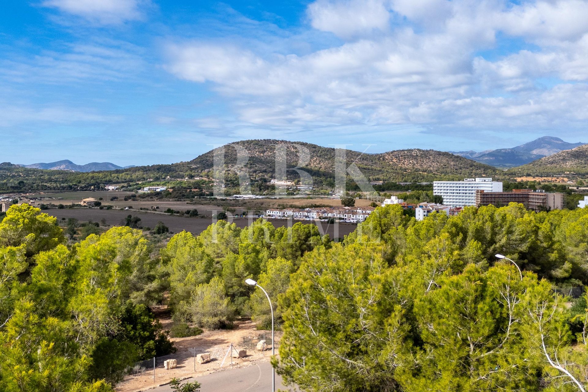 Resale - Land -
Calvià - Cala Vinyes