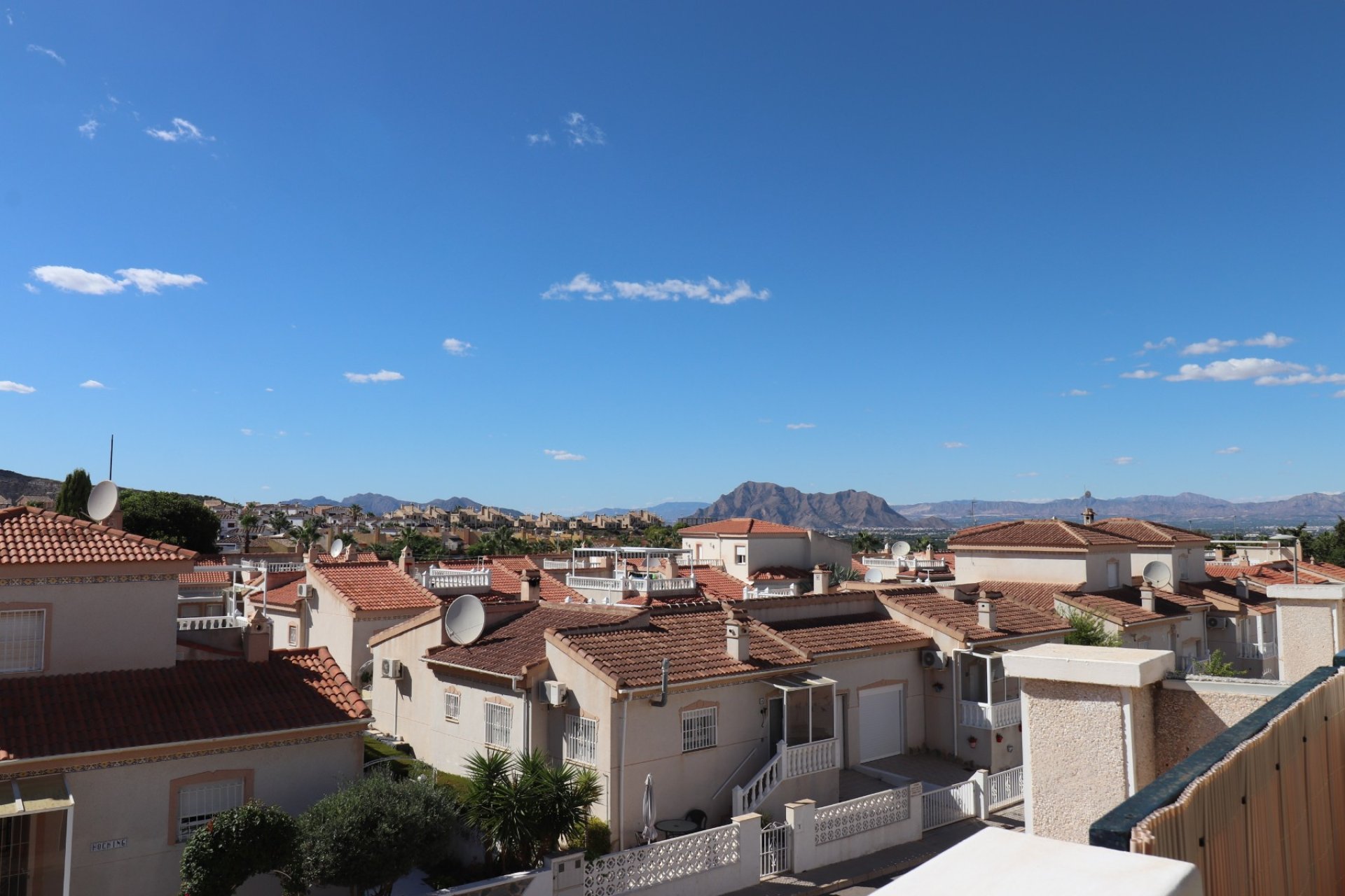 Resale - Townhouse -
Algorfa - Montemar