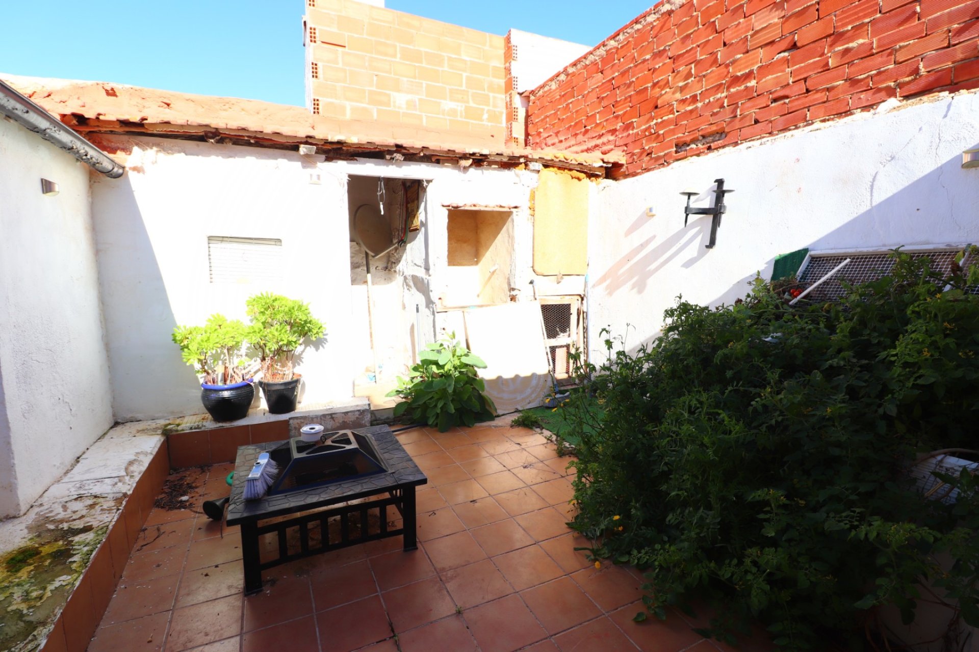 Resale - Townhouse -
Benijofar