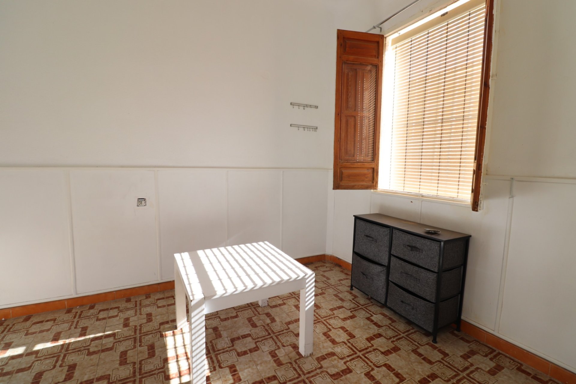Resale - Townhouse -
Benijofar