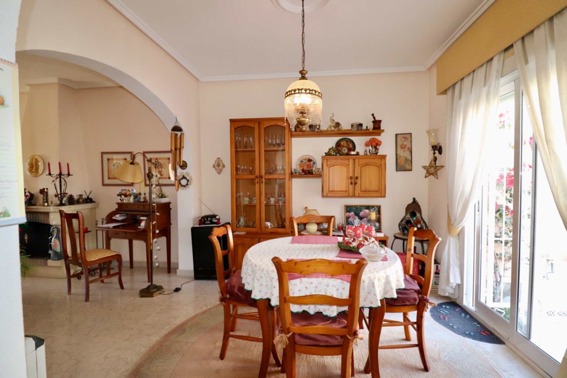 Resale - Townhouse -
Ciudad Quesada - Doña Pepa