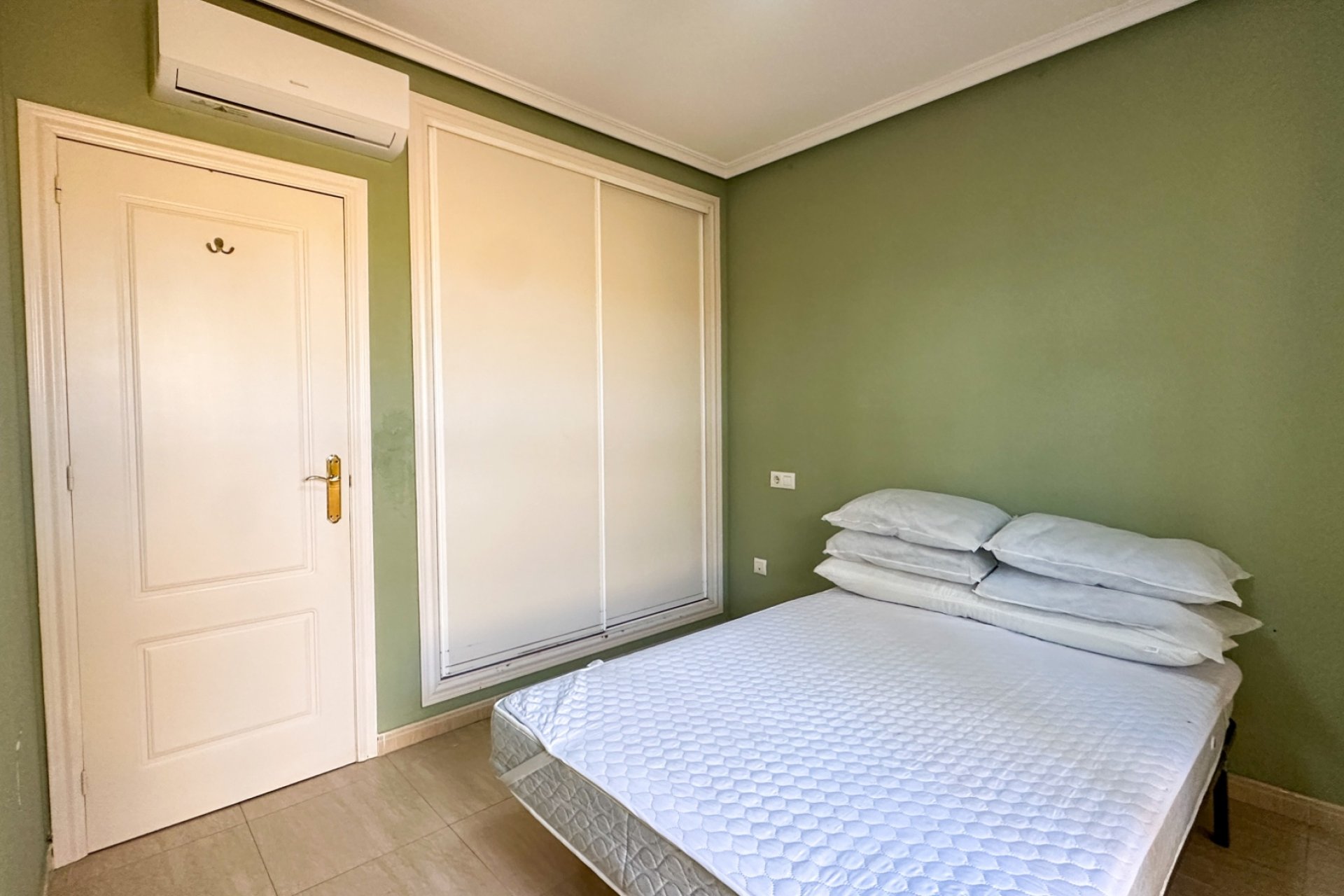 Resale - Townhouse -
Daya Nueva - Costa Blanca Sur