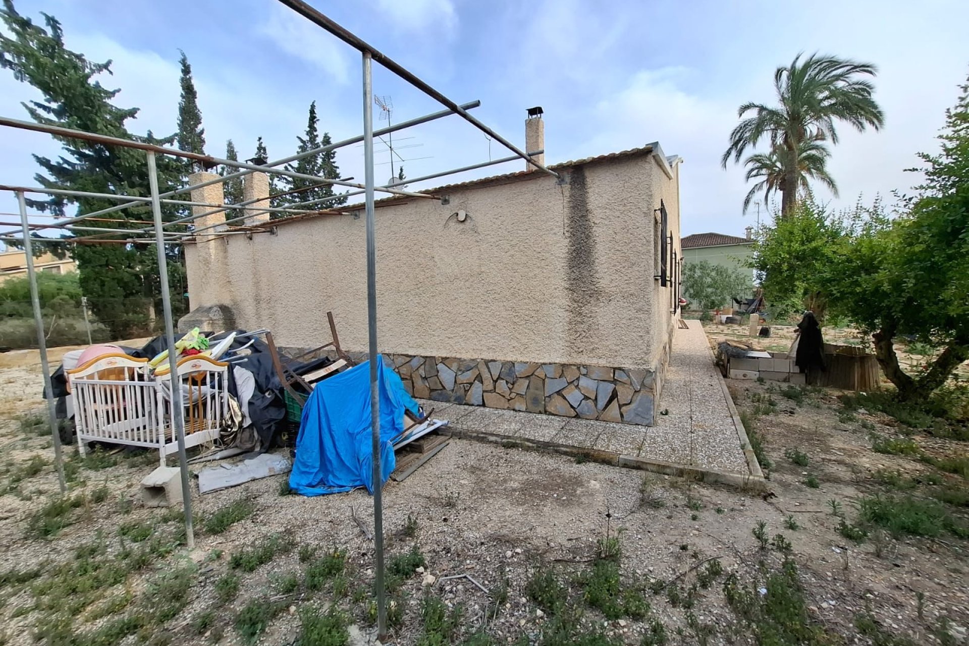 Resale - Townhouse -
Elche - Matola