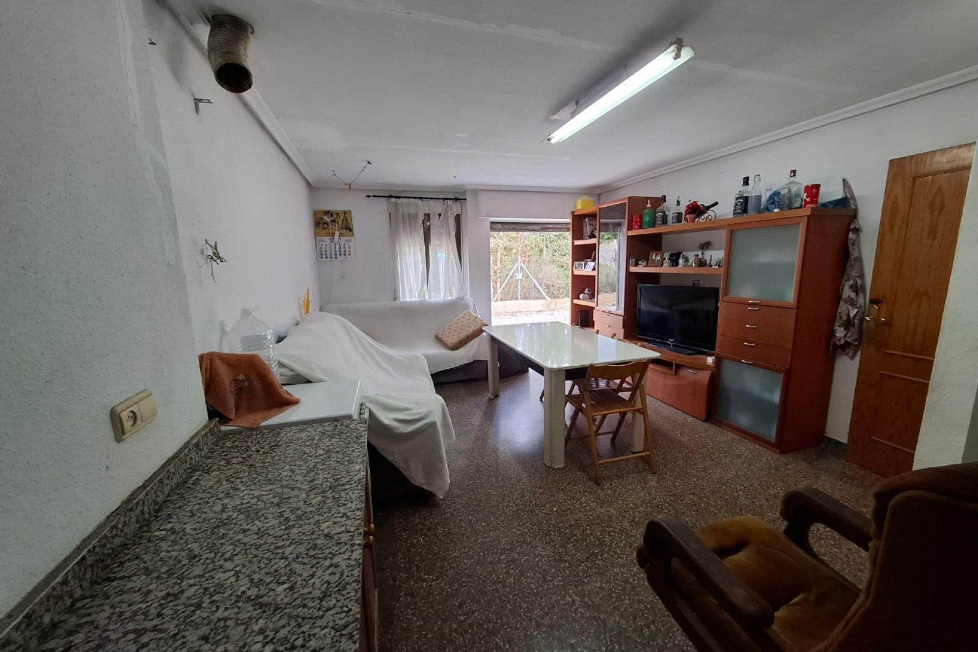 Resale - Townhouse -
Elche - Matola