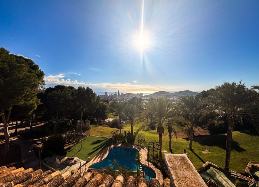 Resale - Townhouse -
Finestrat - Golf Bahía
